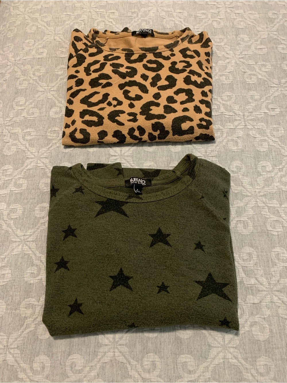 BUNDLE Buffalo David Bitton Tan/Olive Crewneck Sweatshirts (Size S)